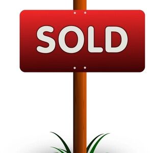 SOLD / DO NOT BUY Talbots stretch woman’s 2 piece olive green pants/top/jacket